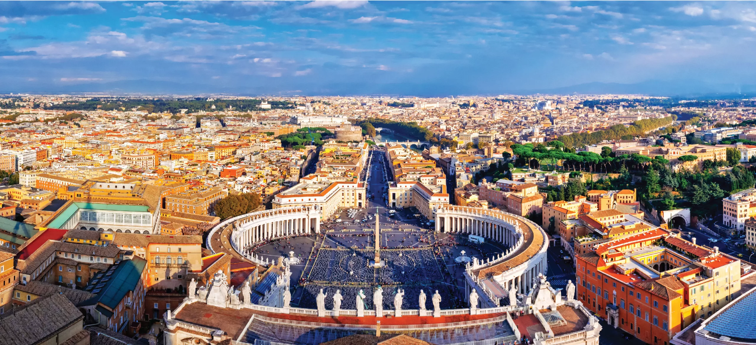 Italy – 5 Magical Tours for Honeymooners There is an Italian angle that attracts every single tourist. Whether your clients are honeymooners, history lovers, wine lovers, beach lovers, or even Grand Prix lovers, this country is magical at every turn. We will take a look at some of the most inspiring tours which are really sought after by honeymooners and some tours which must be done by one and all who visit Italian soil.