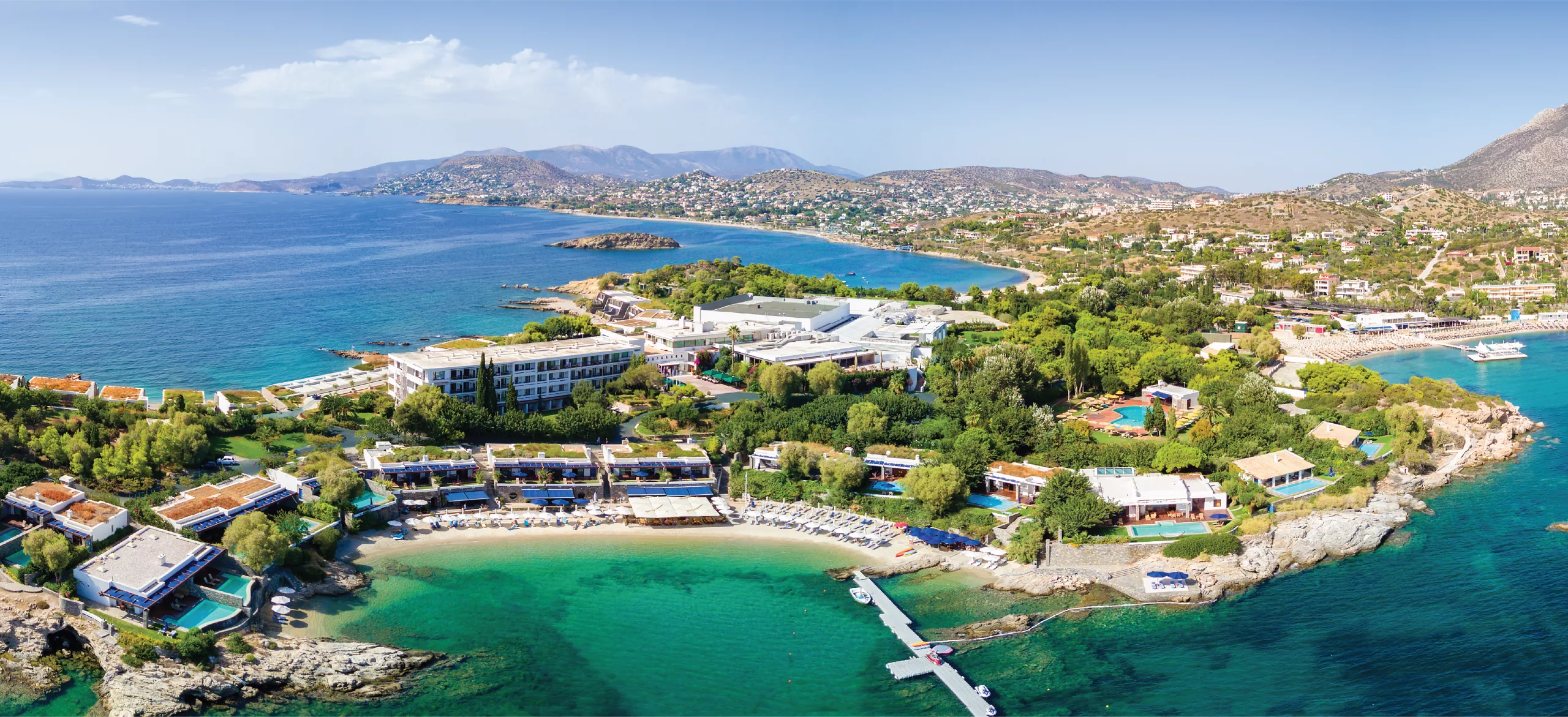 Best Beach-Facing Resorts in the Famous Islands of Greece